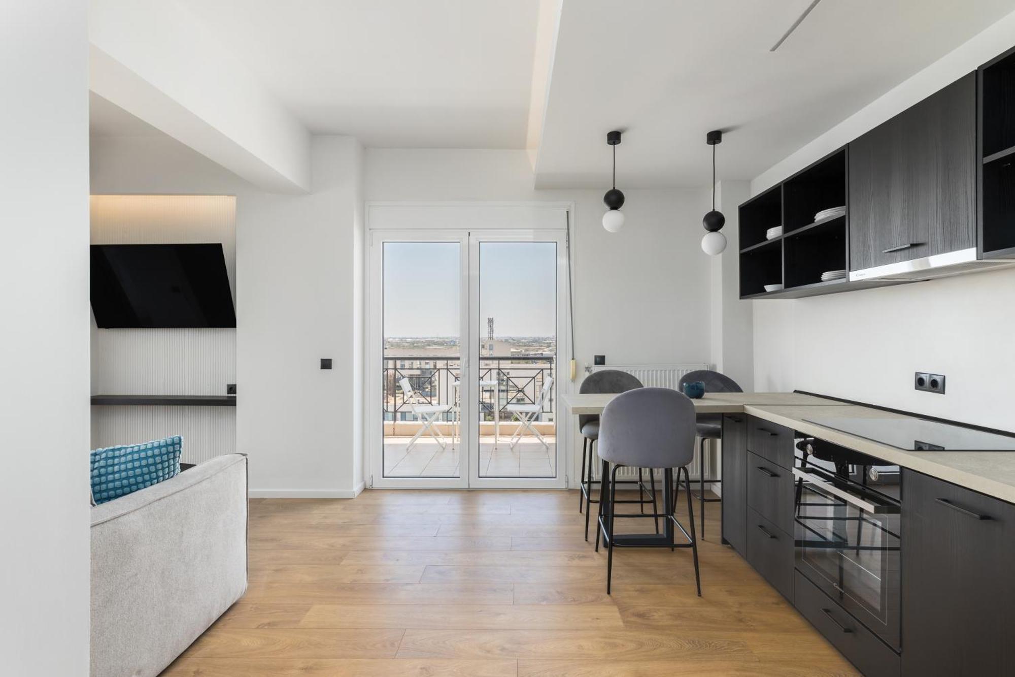 Celine By Halu!, Spacious Apartments Next To Business Hub เทสซาโลนิกิ ภายนอก รูปภาพ